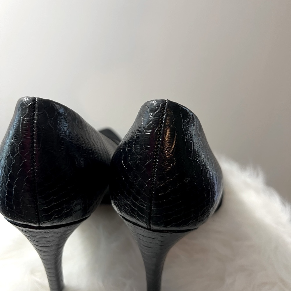 Cute and Comfy Black Heels